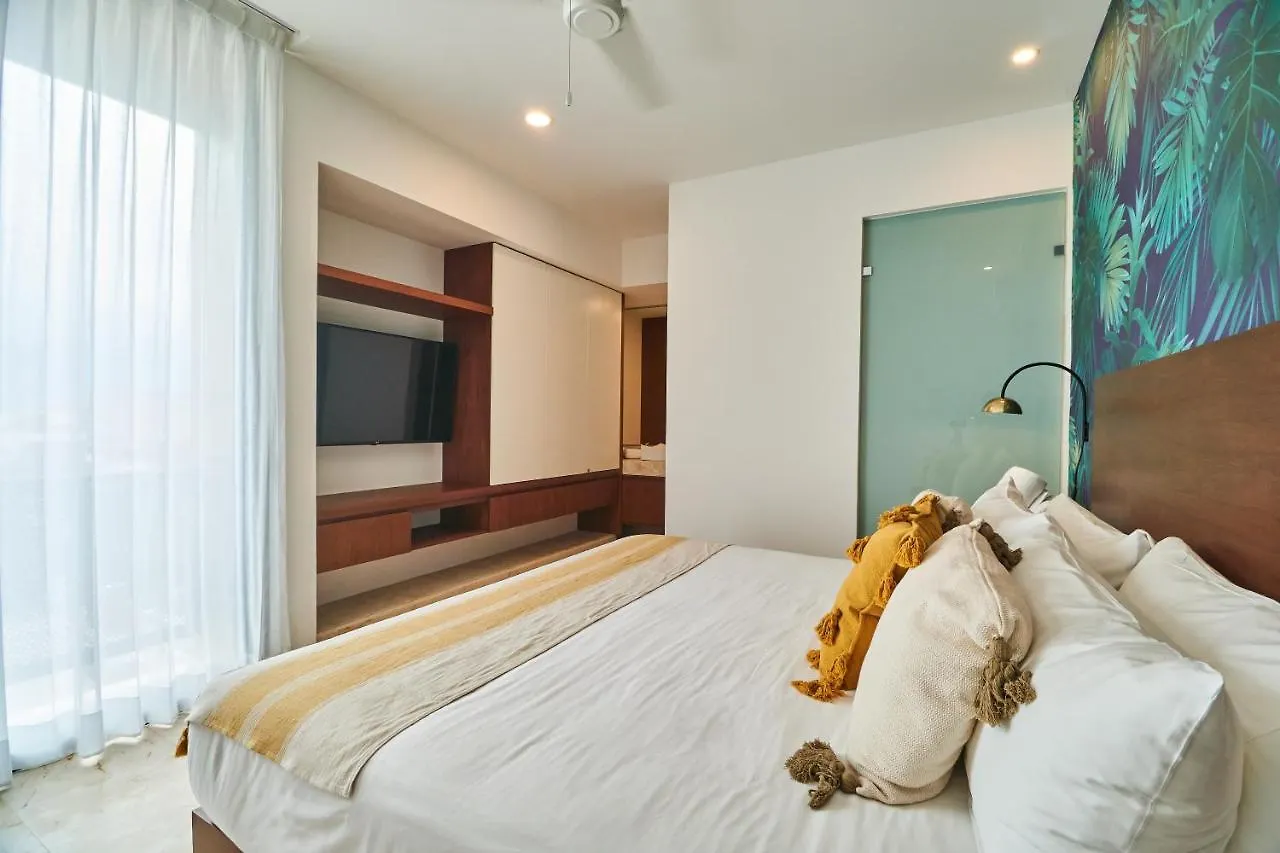 Charming & Stylish Apartment Pdc Swimming Pool & Gym Close To The Beach Nice Amenities